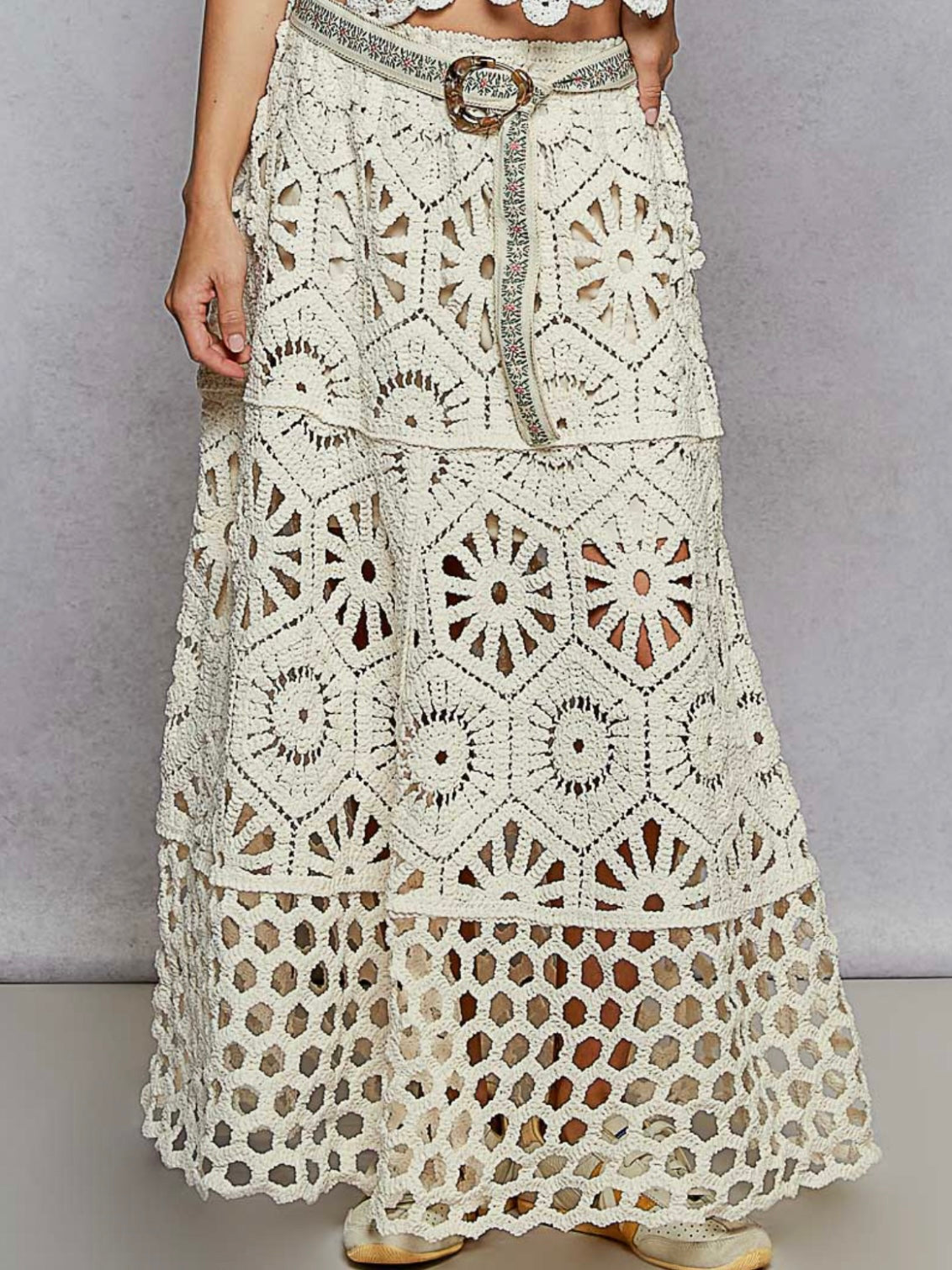 Beige lace crochet maxi skirt