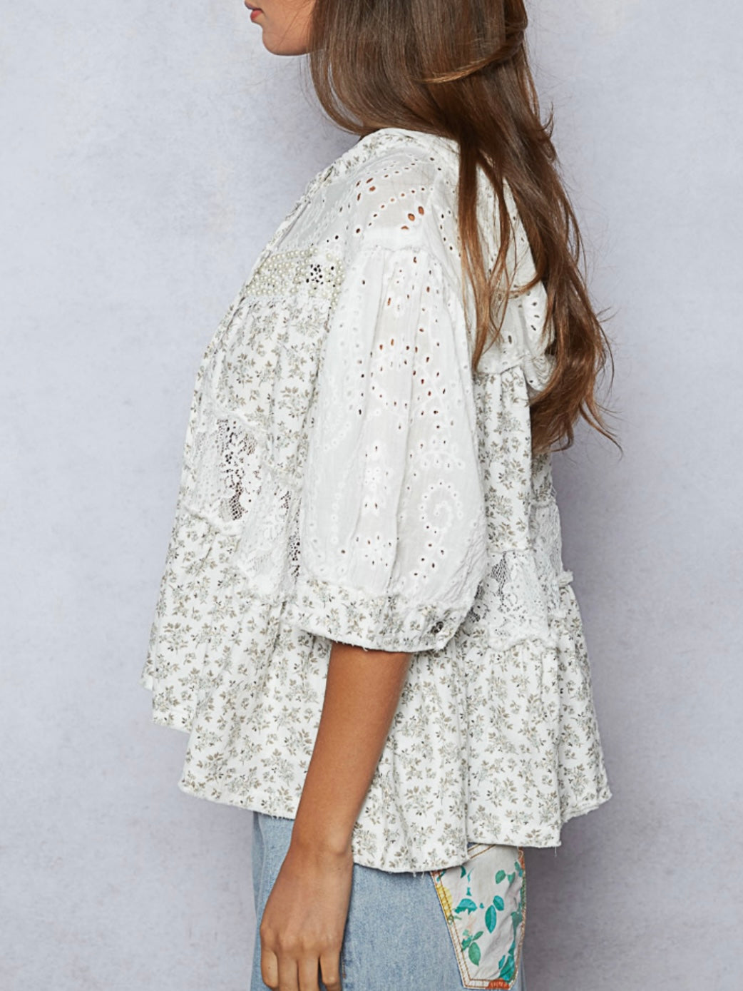 White embroidered floral texture lace top