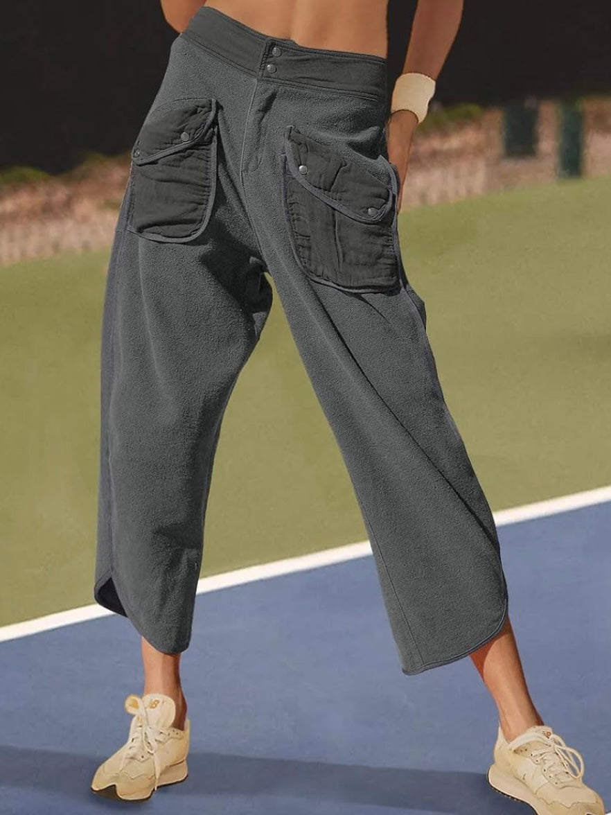 Solid colors barrel Capri pants