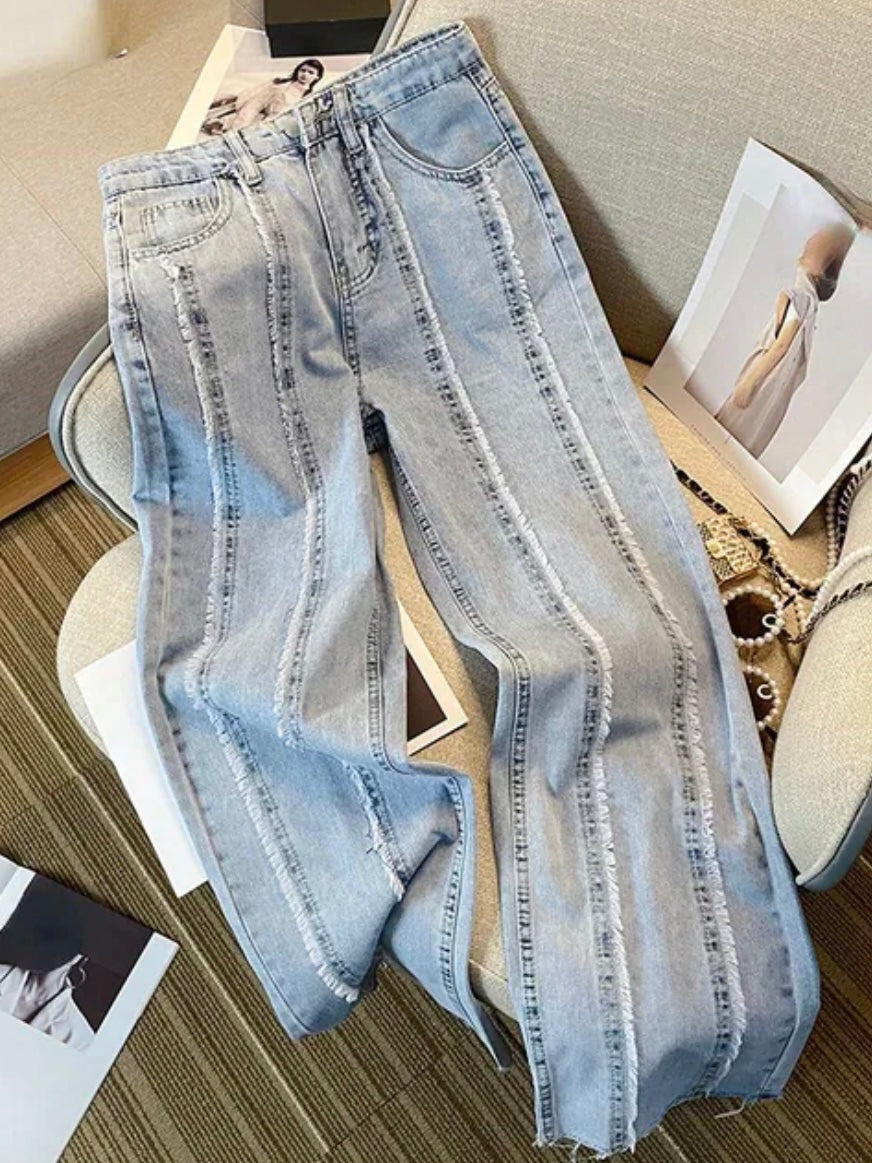Light blue frayed seams straight jeans