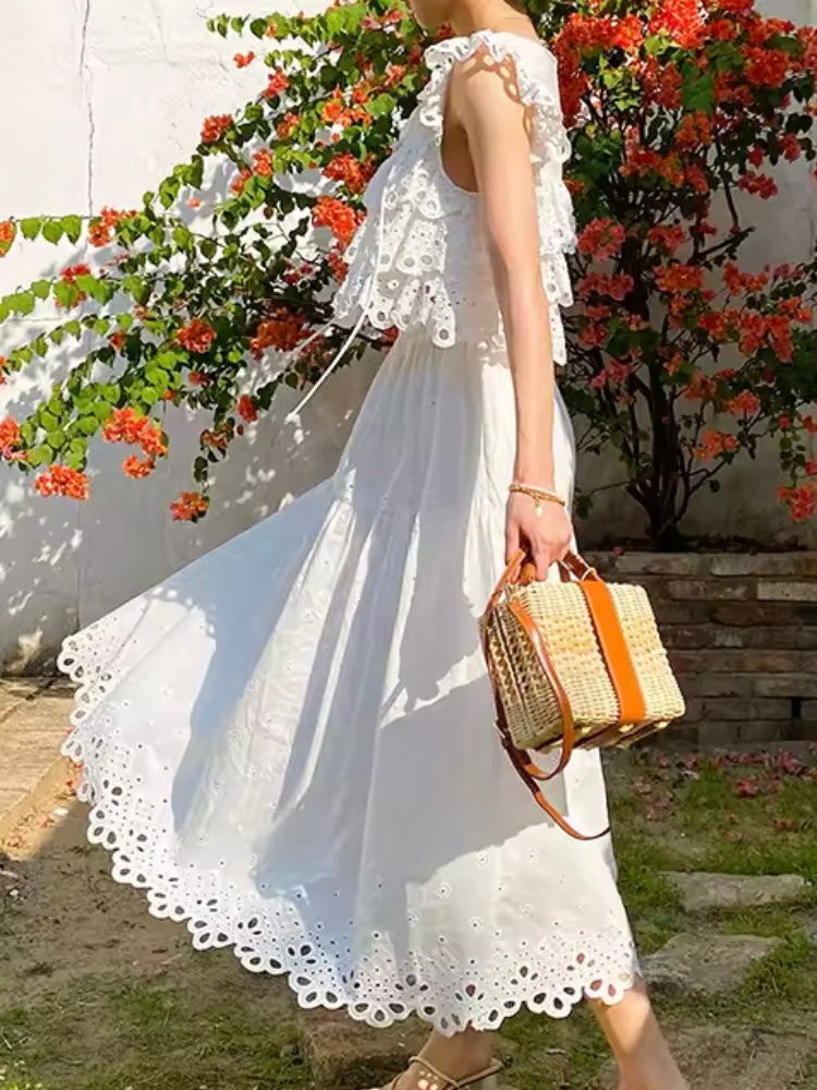 White lace Set of 2 top and skirt