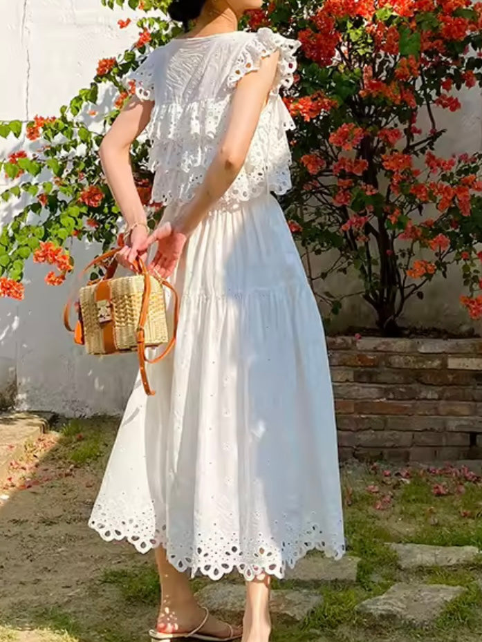 White lace Set of 2 top and skirt