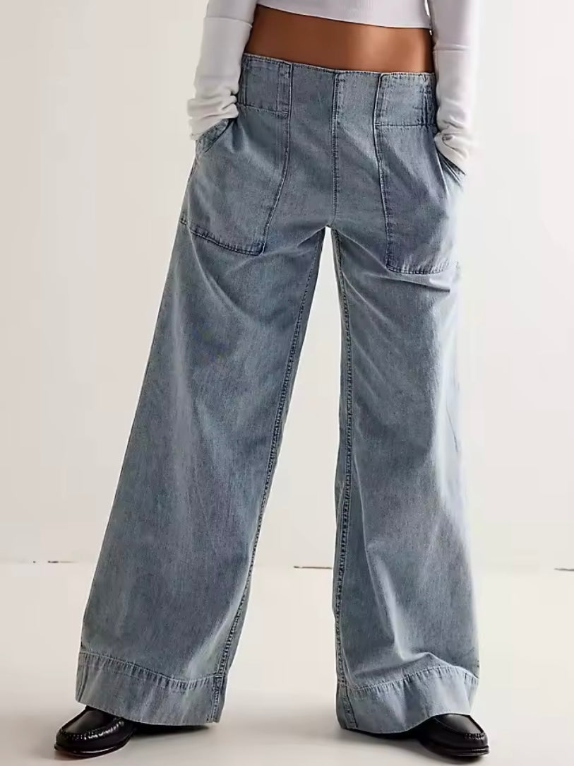 Solid colors straight cut patched pockets denim pants