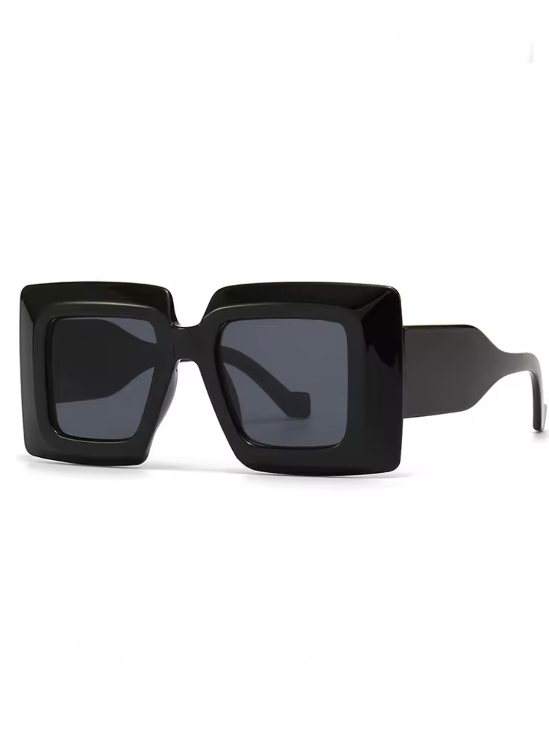 Big square sunglasses