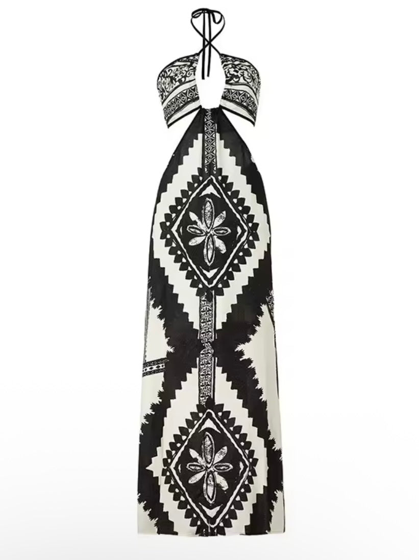 Black and white set of 3 pieces bikini and maxi skirt