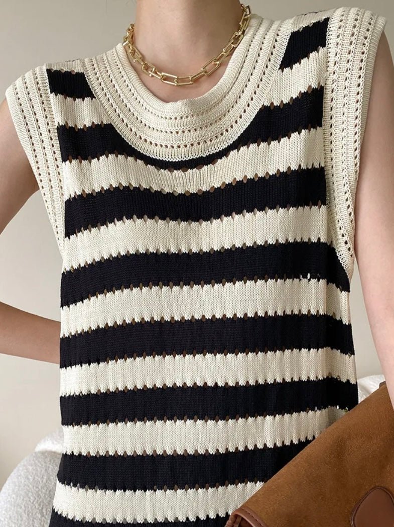 Beige and black striped knitted short dress - Wapas