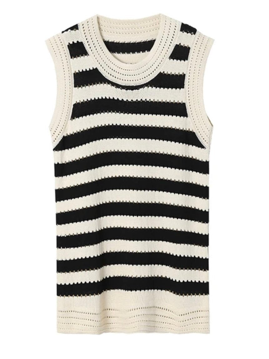 Beige and black striped knitted short dress - Wapas