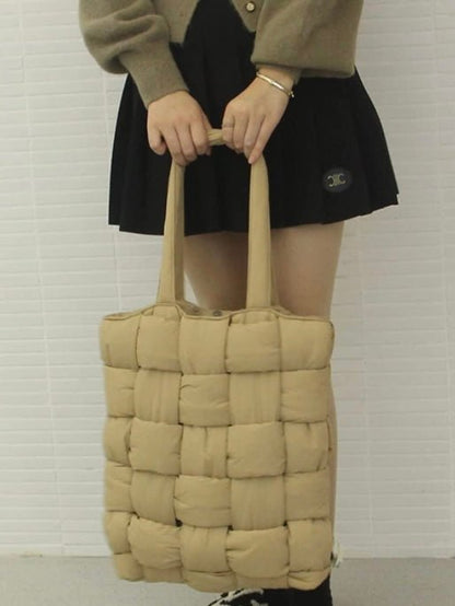 Beige padded woven big handbag - Wapas