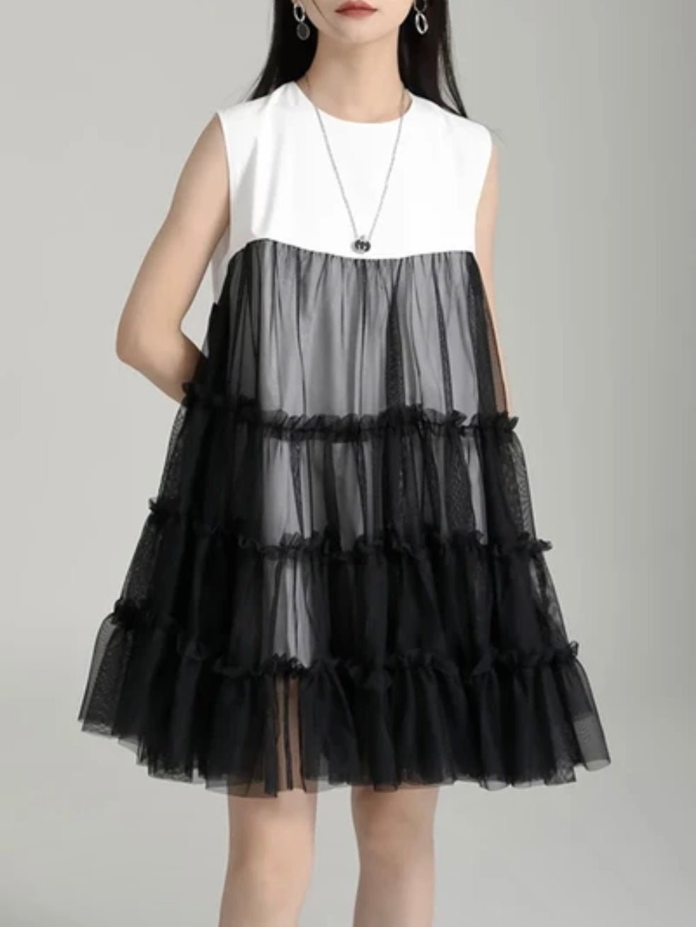 Black and white layered a-line short dress - Wapas
