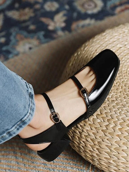 Black patent low square heel shoes - Wapas