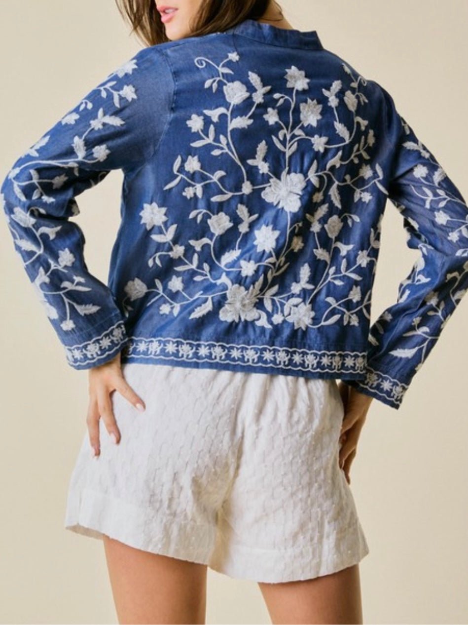 Blue flowers embroidery shirt - Wapas