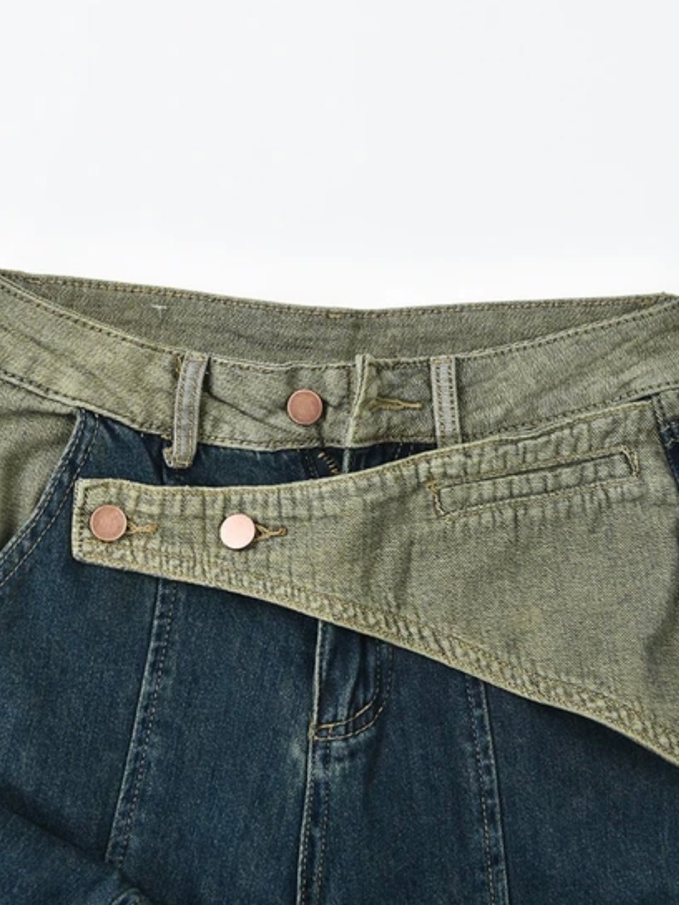 Blue jeans and green crossed strap straight pants - Wapas