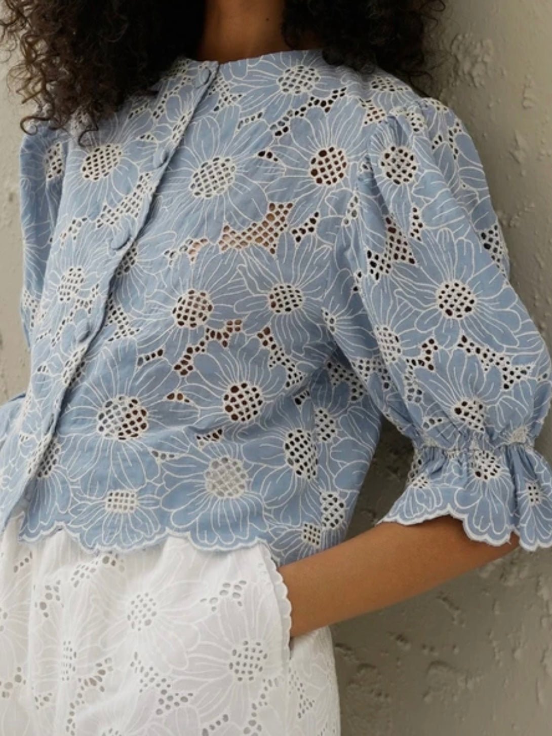 Light blue floral lace shirt - Wapas