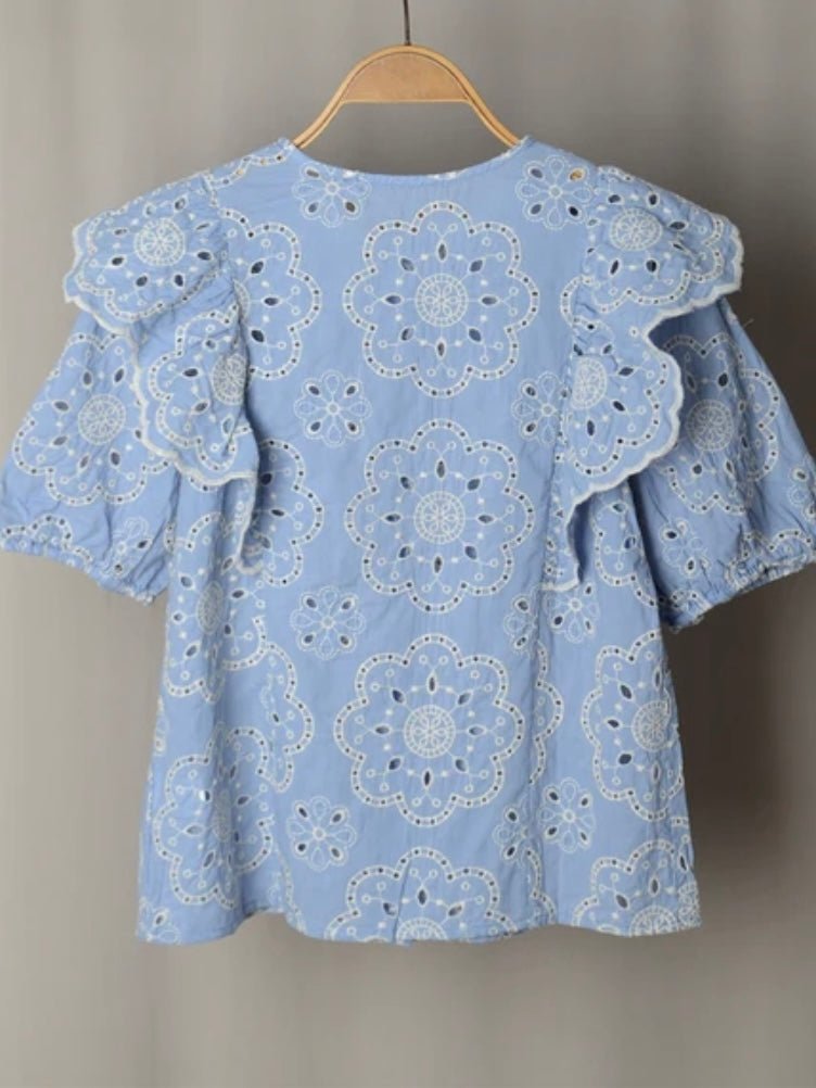 Light blue ruffles and lace top - Wapas