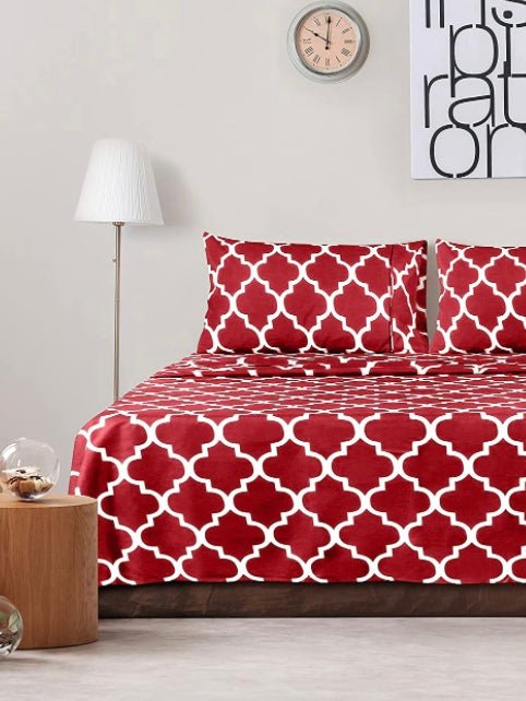 Red and white print sheets set - Wapas