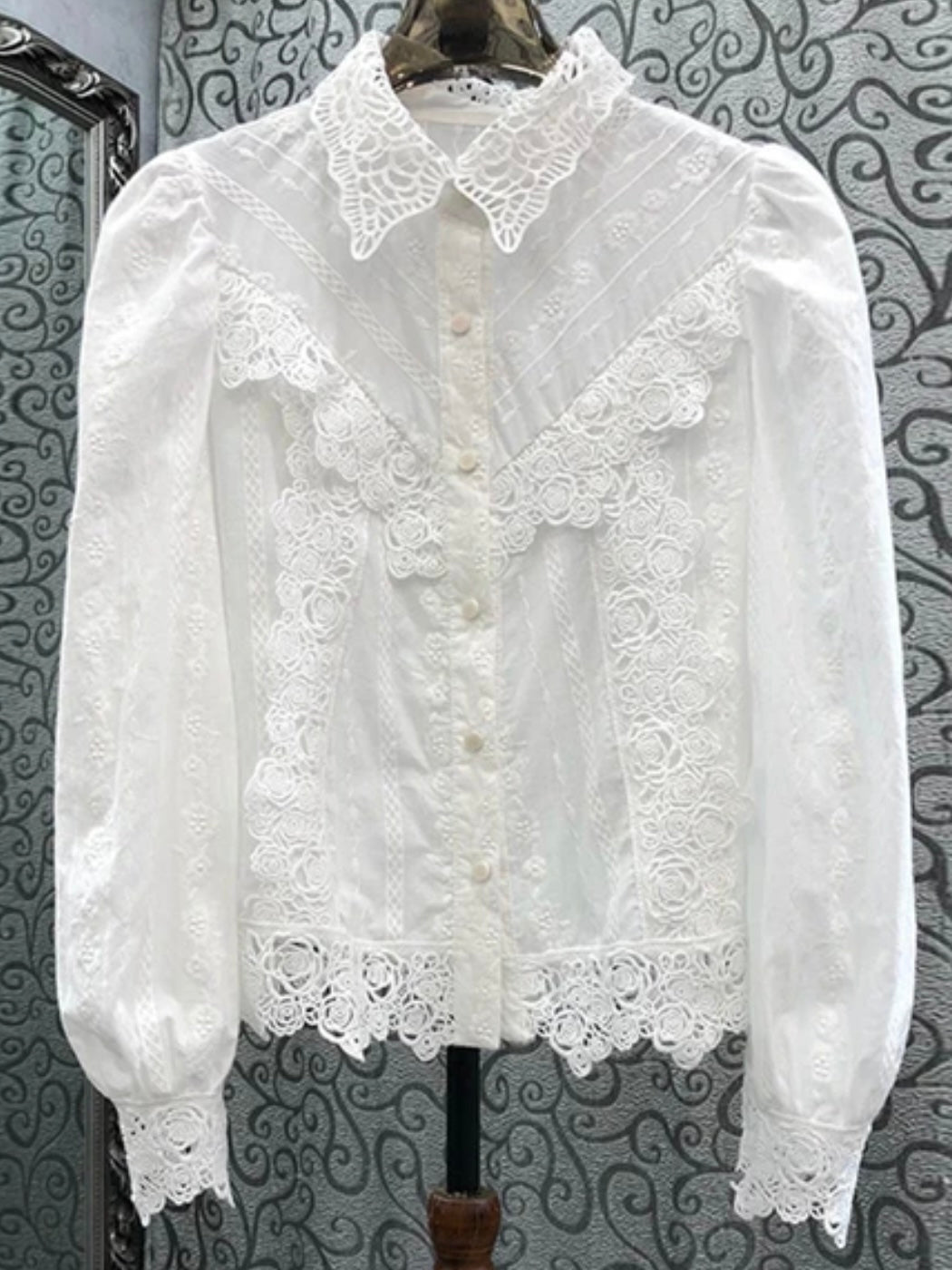 White lace crochet shirt - Wapas