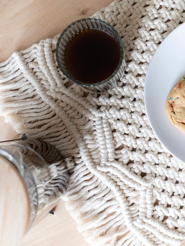 White macrame placemats. Set of 4 - Wapas