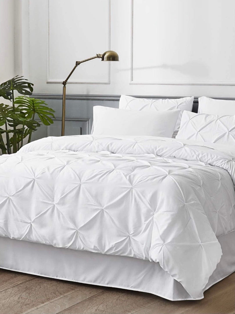 White pleated bed set 8 pieces - Wapas