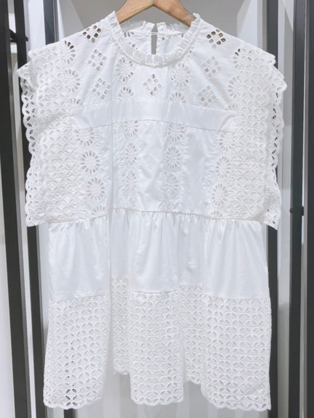 White set of 2 eyelet lace top and skirt - Wapas