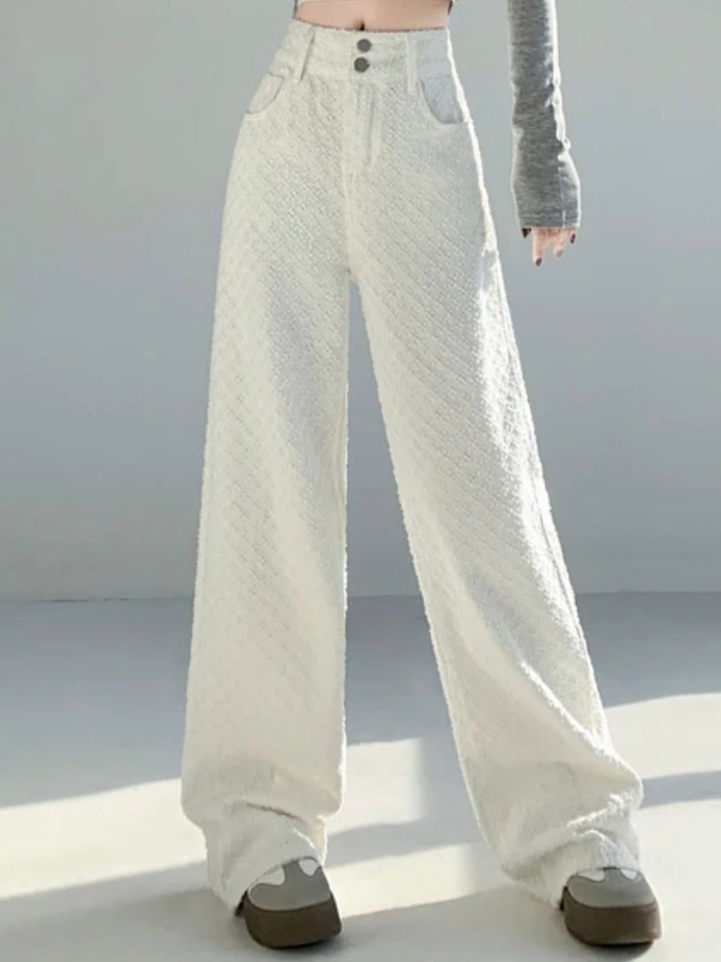 White texture jeans pants - Wapas