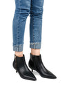 Black sides zippers high heel boots