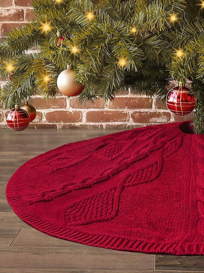 Red diamond knitted Christmas tree skirt