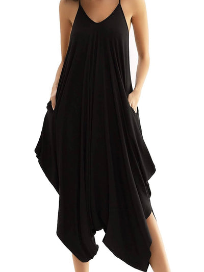 Black jumpsuit with V-neckline, sleeveless, with front pockets